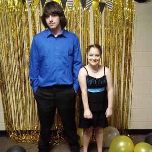 Meet your Posher, Miki